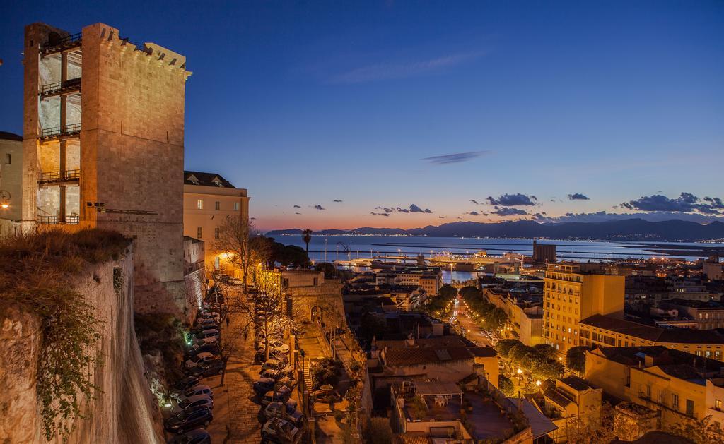 Unique affittacamere Cagliari Extérieur photo