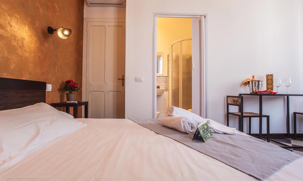 Unique affittacamere Cagliari Extérieur photo